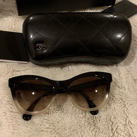 Chanel 5350 1557/S5 Black White Cateye Sunglasses main image 5